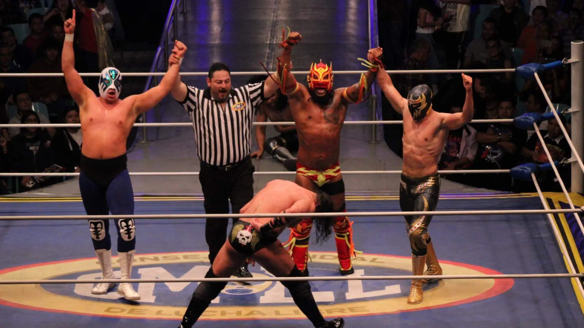 Mistico vs Soberano Arena Puebla